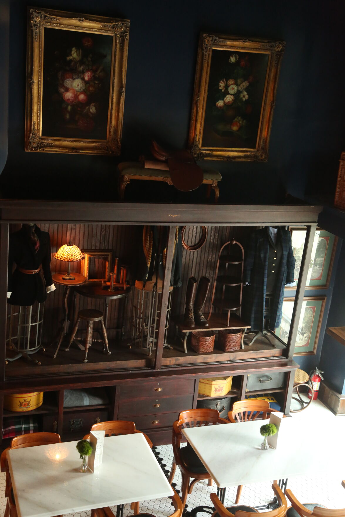 Tailleur Interior